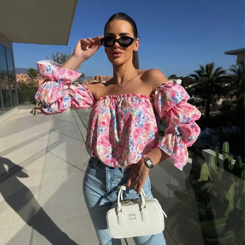 Blusa Florenze™ Ombro a Ombro com Design Floral Elegante