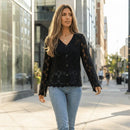 Cardigan Charlotte™ em Crochê Floral com Acabamento Artesanal Refinado