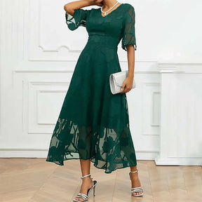 Vestido Celira™ com Design Floral Sofisticado