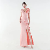 Vestido Aurielle™ com Ombro Decorado e Acabamento Premium