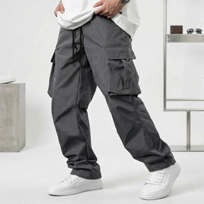 Calça Cargo Orion™ em Sarja Leve com Bolsos Utilitários