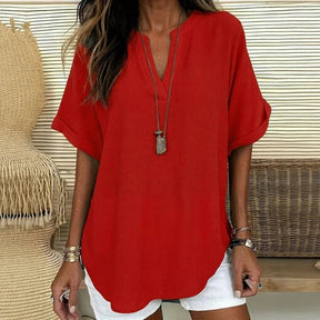 Blusinha Maya™ com Barra Curva Delicada e Decote em V com Abertura