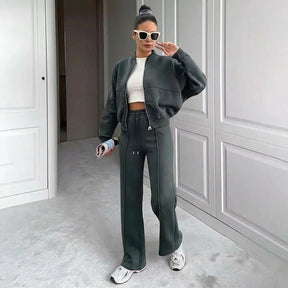 Conjunto Naomi™  em Moletom Premium com Jaqueta Zíper